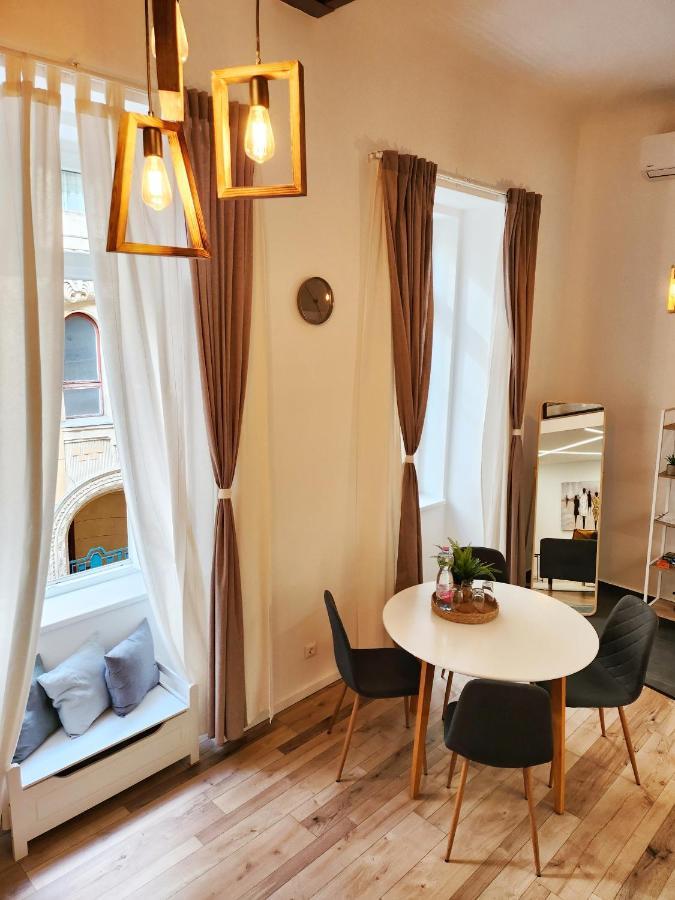 K21 "The Good Shepherd" Apartment Будапешт Экстерьер фото